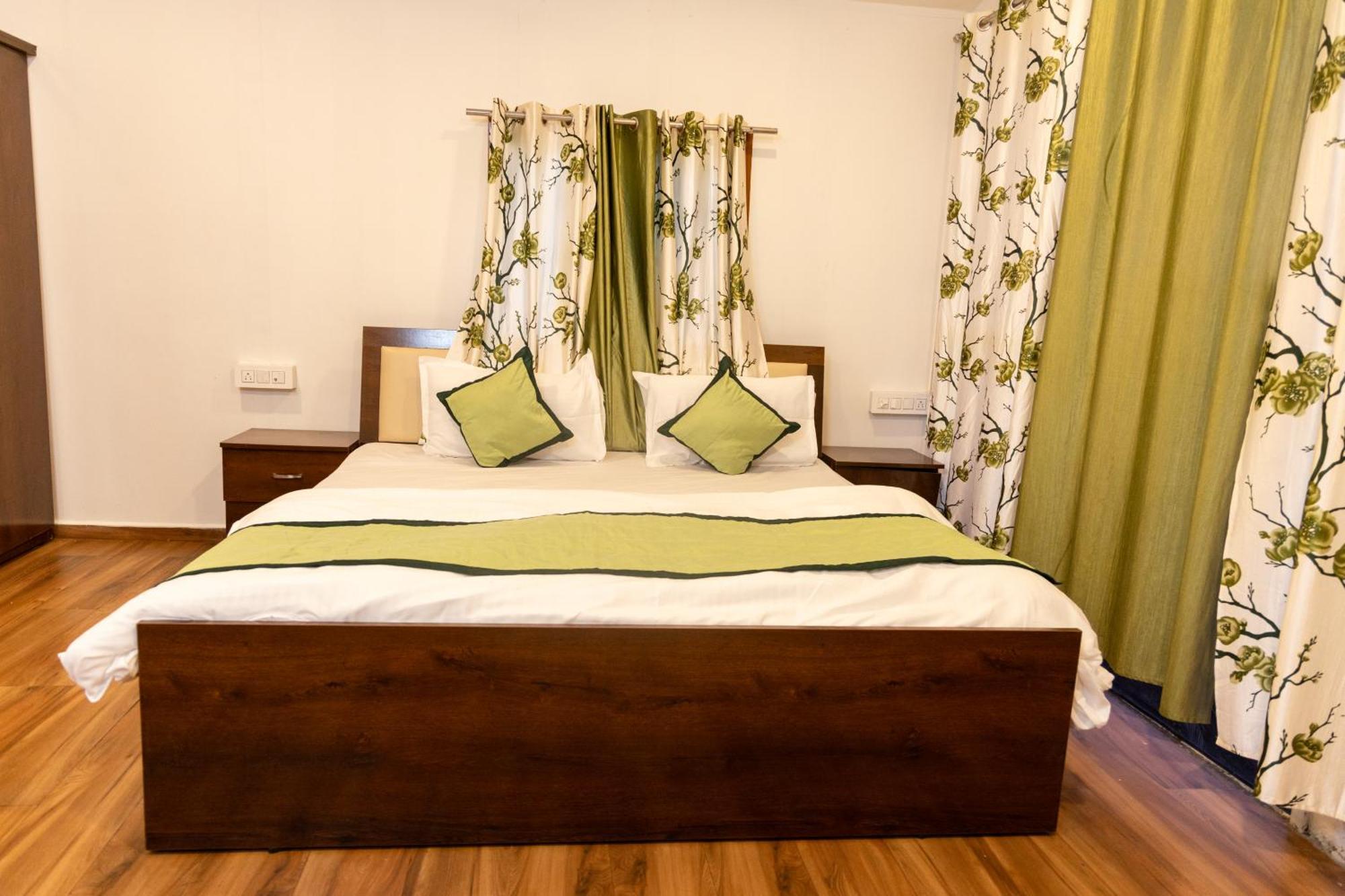 The Riverine Stay By The Lake Игатпури Екстериор снимка
